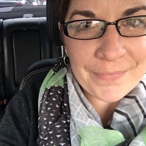 Meet your Posher, Angie